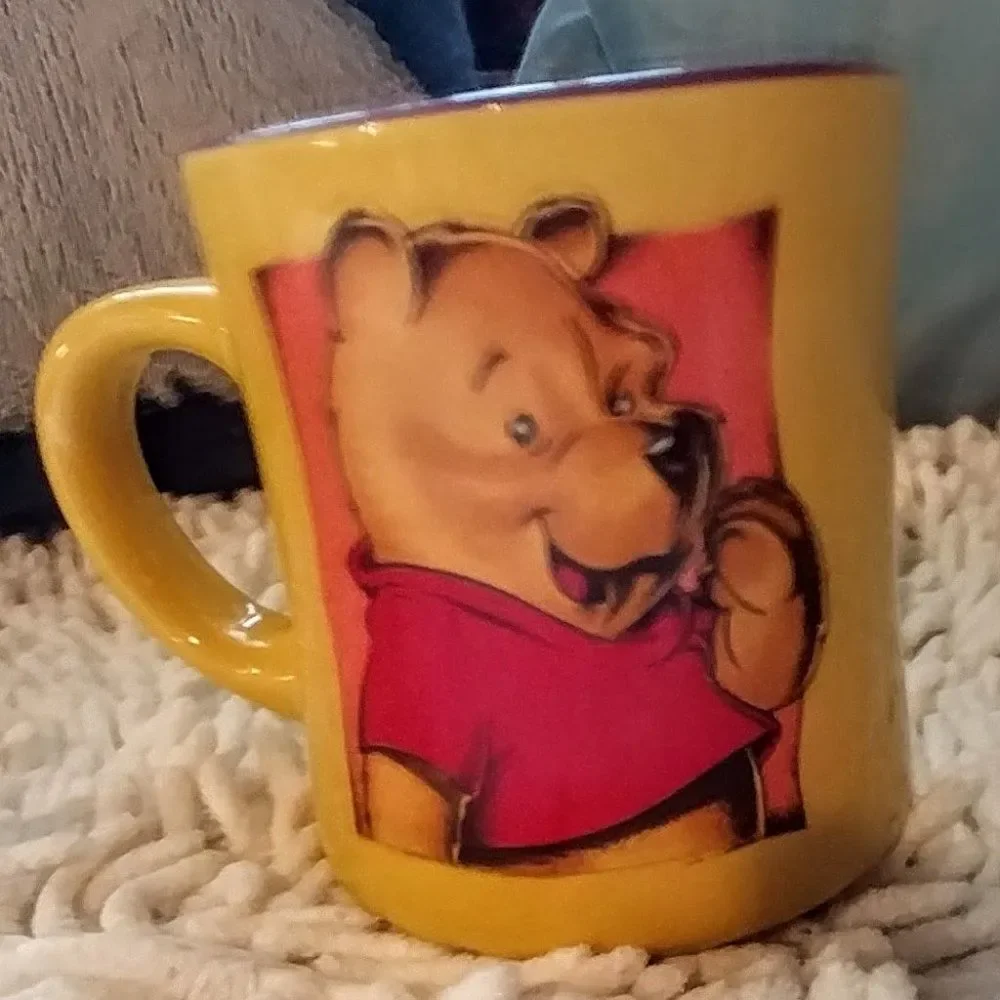 Disney Winnie the Pooh Ceramic Mug – Yellow & Red Classic Pooh Design